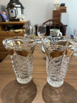 2 Crystal Vase