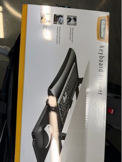 Keyboard mount for desk