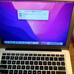 Apple MacBook Air 2015 13 Inch 8GB 256 SSD  For Sale 
