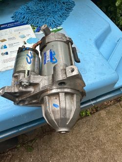 Toyota tundra starter by Denso