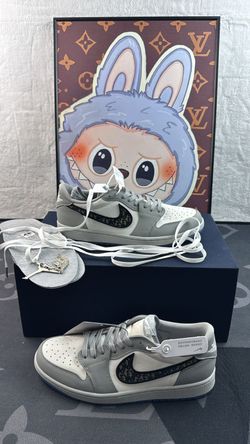 DIOR X AIR JORDAN 1 SIZE 9.5