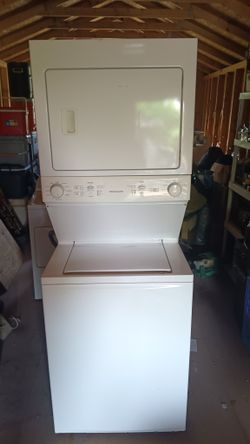 FRIGIDAIRE LAUNDRY CENTER