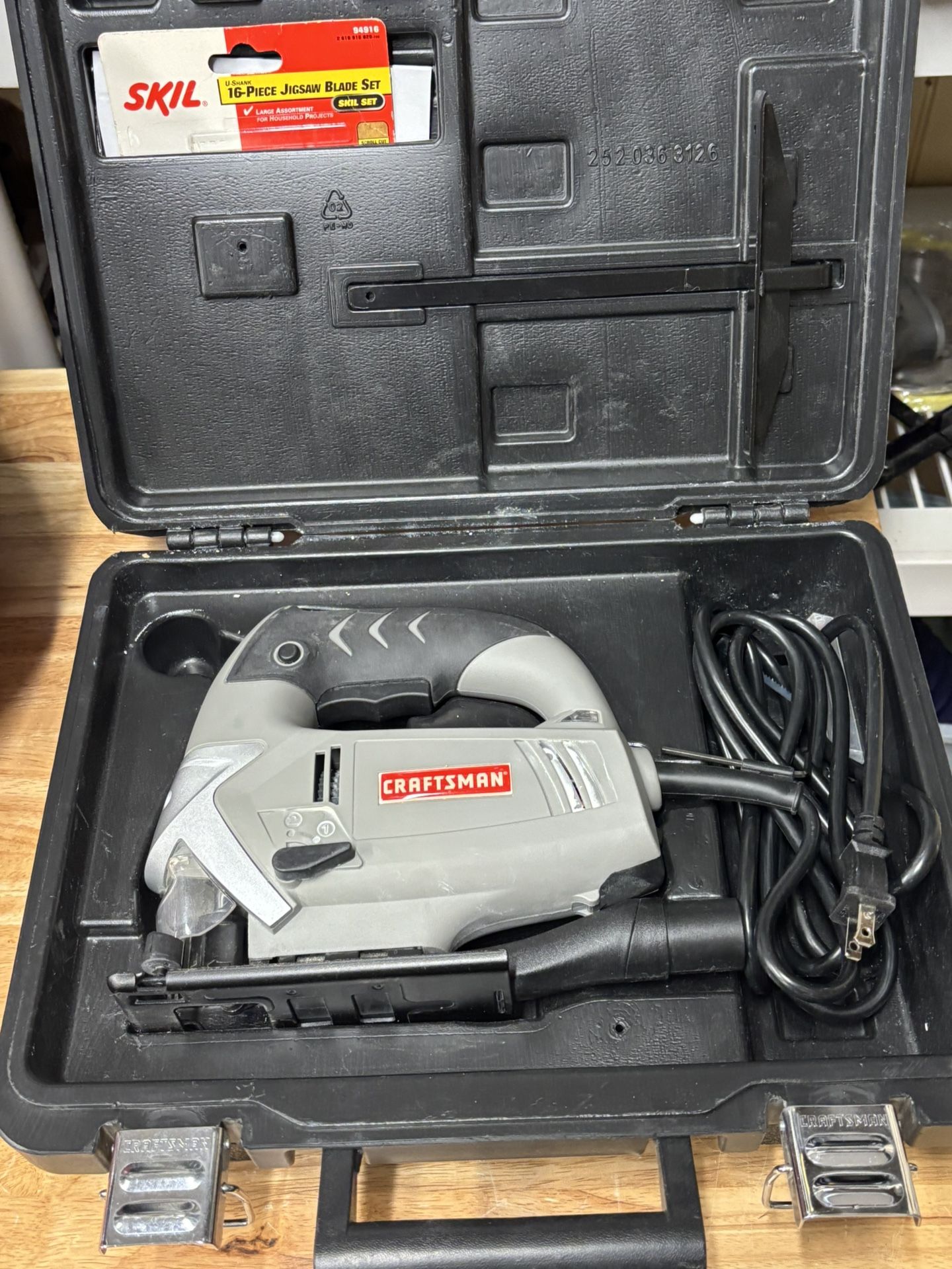 Variable Speed Orbital Saw 4.8 Amp