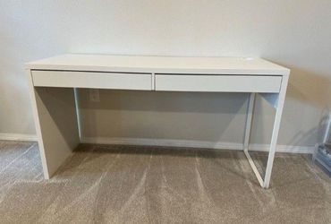 IKEA Micke office Desk with 2 drawers
