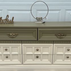 Luxury Dresser 