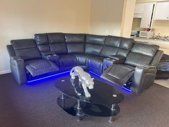 (MANY COLORS) Brand New Sectional w: Speakers, power reclining, led