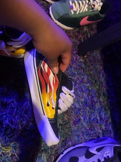 Fire red knu skool vans