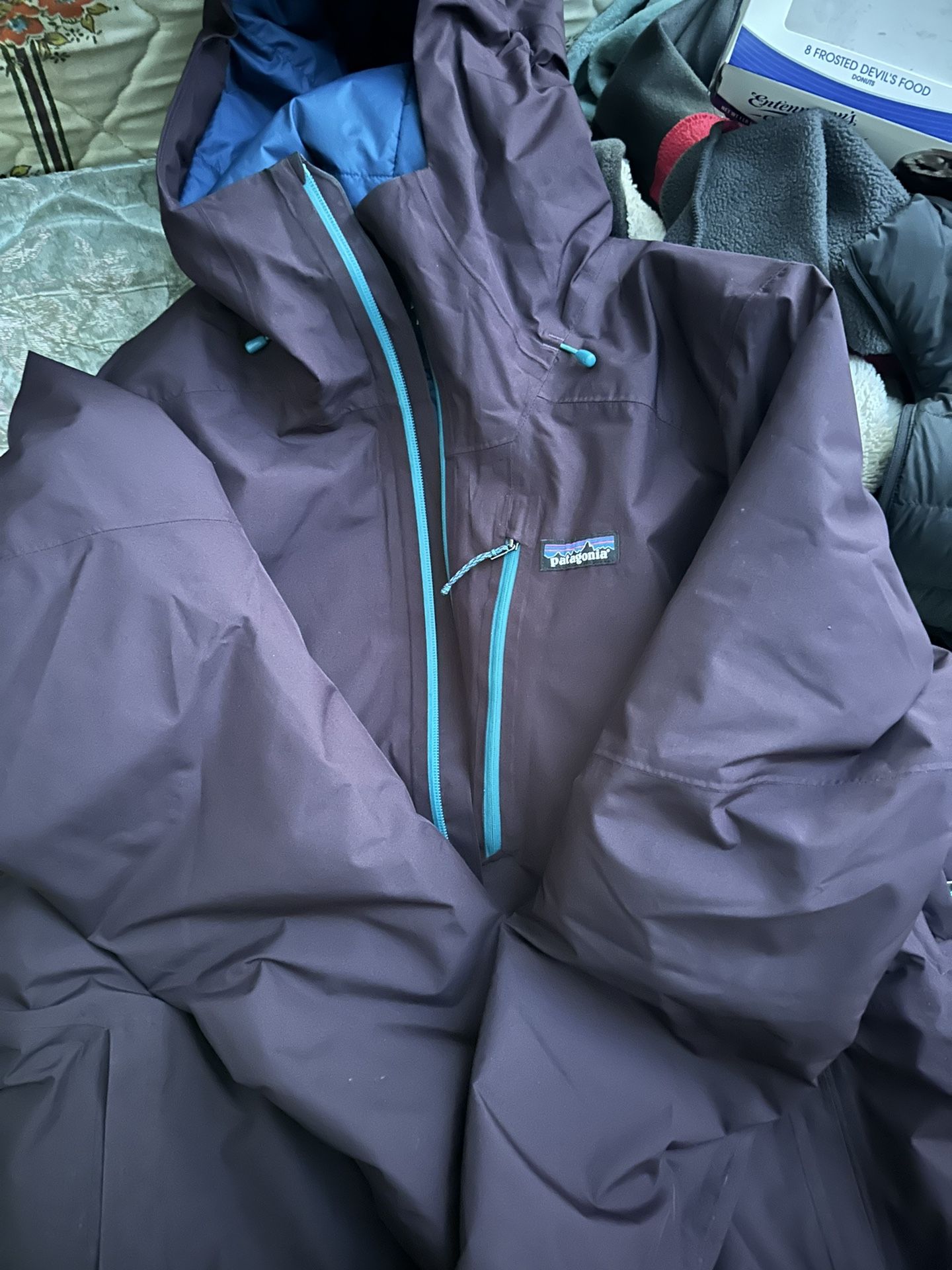 Patagonia Men’s Powder Town Jacket