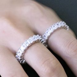 BEAUTIFULLY MADE LADIES RINGS 