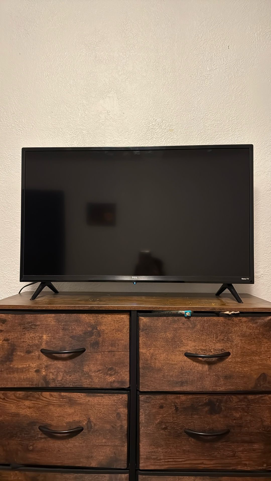 TCL 32 Roku TV