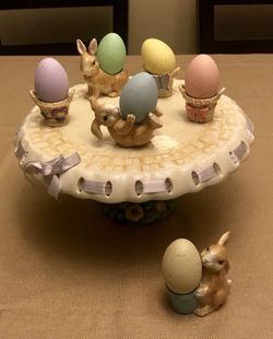 Easter Egg Display