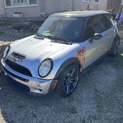 2005 Mini Cooper S