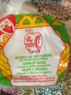 McDonalds - The Busy World of Richard Scarry #2 - HUCKLE CAT & SCHOOL (Vehicle & Building)