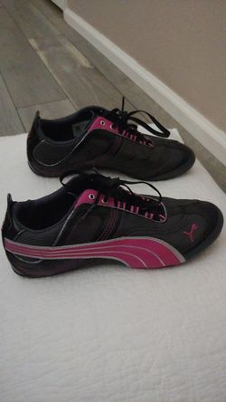 Puma size 7 womens shoes
