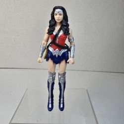 DC Wonder Woman 6" Action Figure 32750B Loose