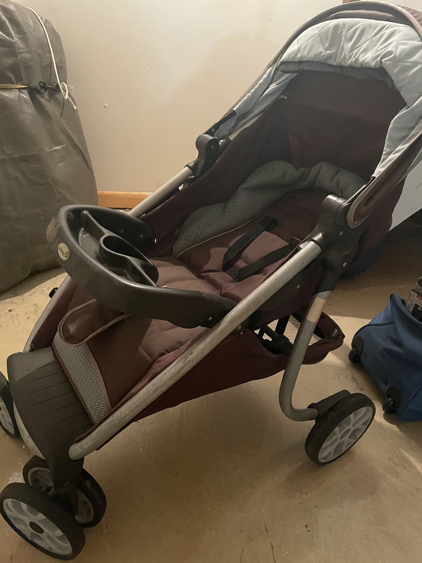 Safety 1st Stroller