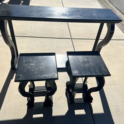 Accent table or can be used as a Bar with 2 seats