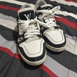 Lv Trainers 9.5