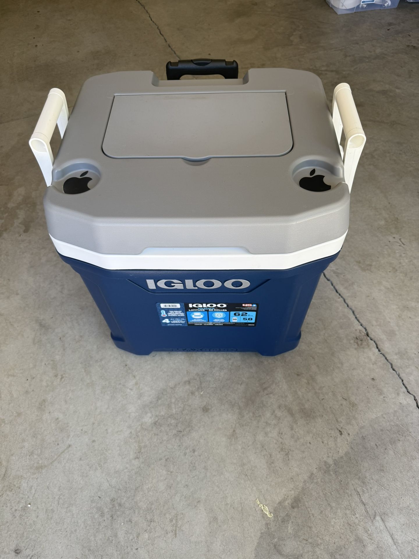 Igloo Coolers Maxcold Series, Insulated Portable Cooler, Hard Coolers, Leak-Proof Ice Chest, 5 Day Ice Retention