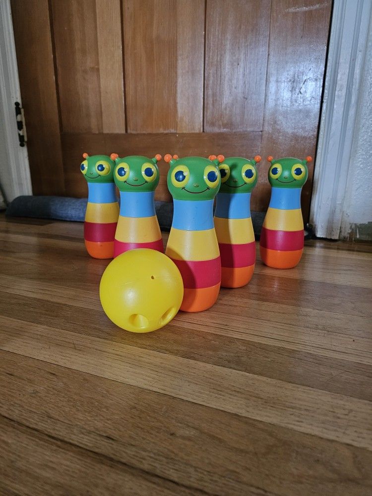 Melissa & Doug Bowling Set