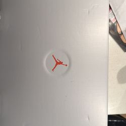 🍒🍒2 pairs of cherry red 13s 🍒🍒