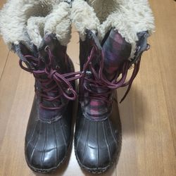 fur lined duck snow winter purple plaid boots