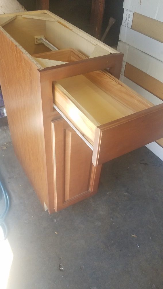 12" kitchen base cabinets NEW 12x35