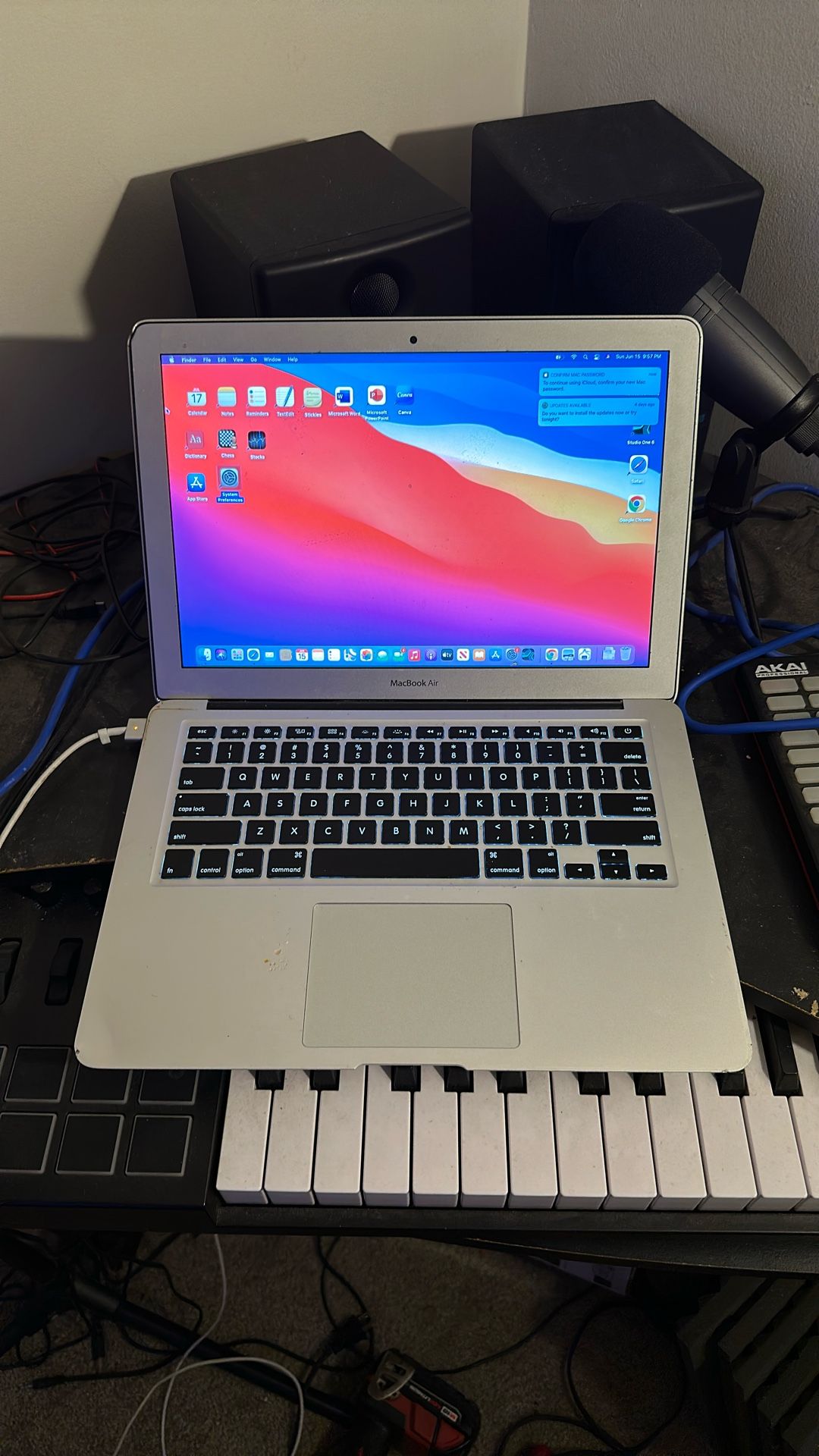 MacOS Big Sur Laptop