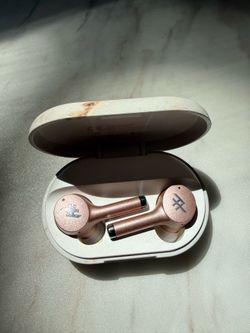 Rose quartz Earphones