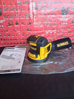 DEWALT XR 20V MAX CORDLESS BRUSHLESS 5-IN.  RANDOM ORBITAL SANDER ( TOOL ONLY  )