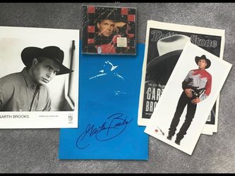 1993 Garth Brooks “In Pieces” Press Kit & Sealed CD Liberty Records Promo Country Music Collectible