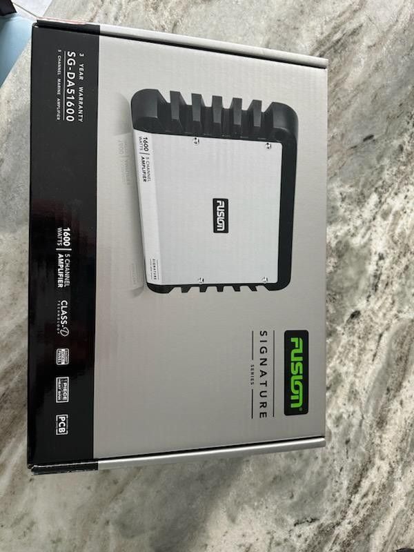 Fusion Marine 5 Channel Amp