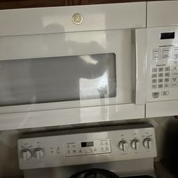 White General Electric Microwave 