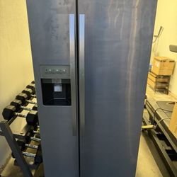 Kenmore Refridgerator