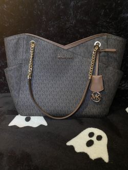Michael Kors hand bag