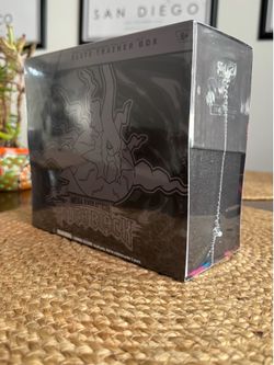 Pitch Black ETB