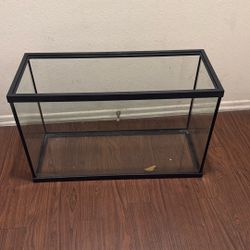 30 Gallons Fish Tank