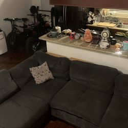 Couch free
