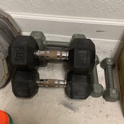 2 - 30lb Hex Rubber Dumbbells