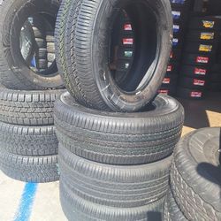 245/65/17 TOYO (4 GOOD USED TIRES)