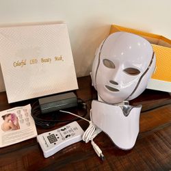 Red Light Therapy Face and neck Mask
