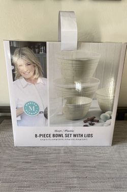 8-Piece Bowl Set With Lids 