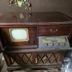 1948 RCA Victor 8TV323