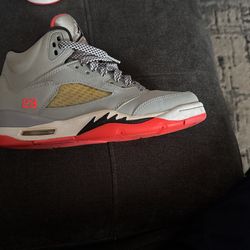 jordan 5 women’s shoe