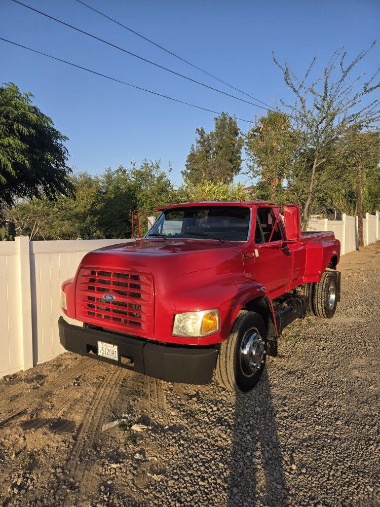 1995 Ford F-700