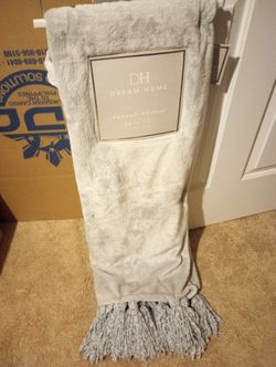 Plush Throw 