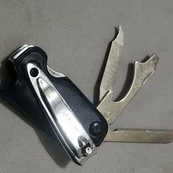 X2 PIECE VINTAGE MAC TOOLS BASSETT MULTITOOL MULTI TOOL TRIM TRIO NAIL CLIPPERS KEYCHAIN KEYRING SHEATH SET