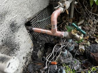 Plumber Tools & Fixtures