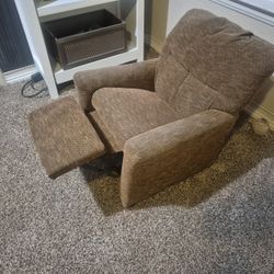 Reclyner Chair