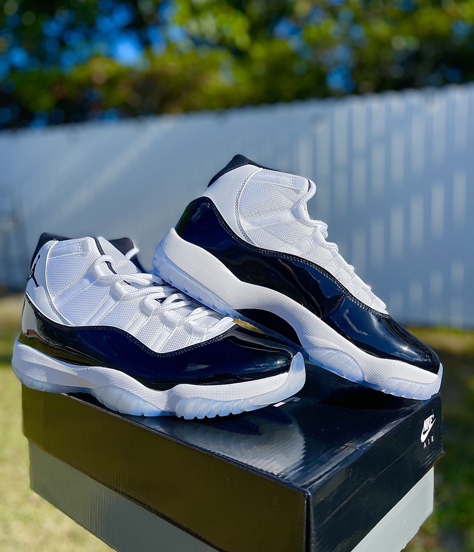 Jordan 11 ‘Concord’